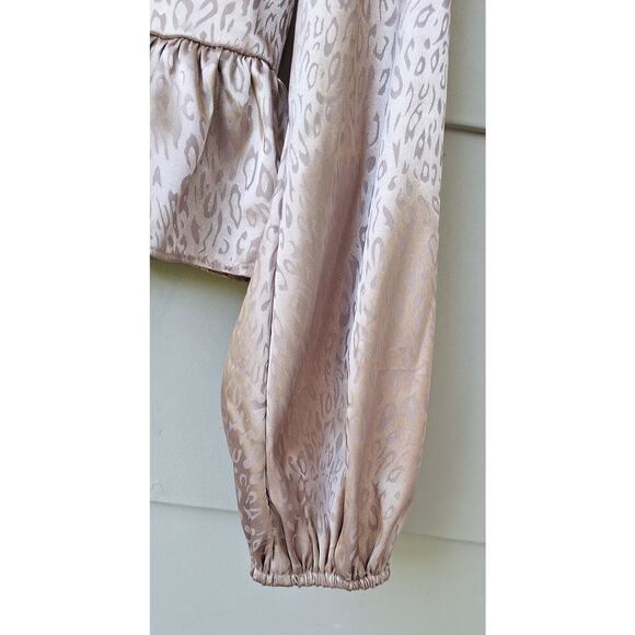 DO+BE Satin Animal Print Cheetah Peplum Balloon Sleeves Y2K Top Blouse M - Picture 8 of 10